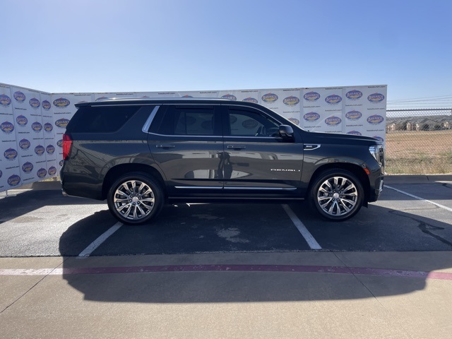 2021 GMC Yukon Denali 4WD