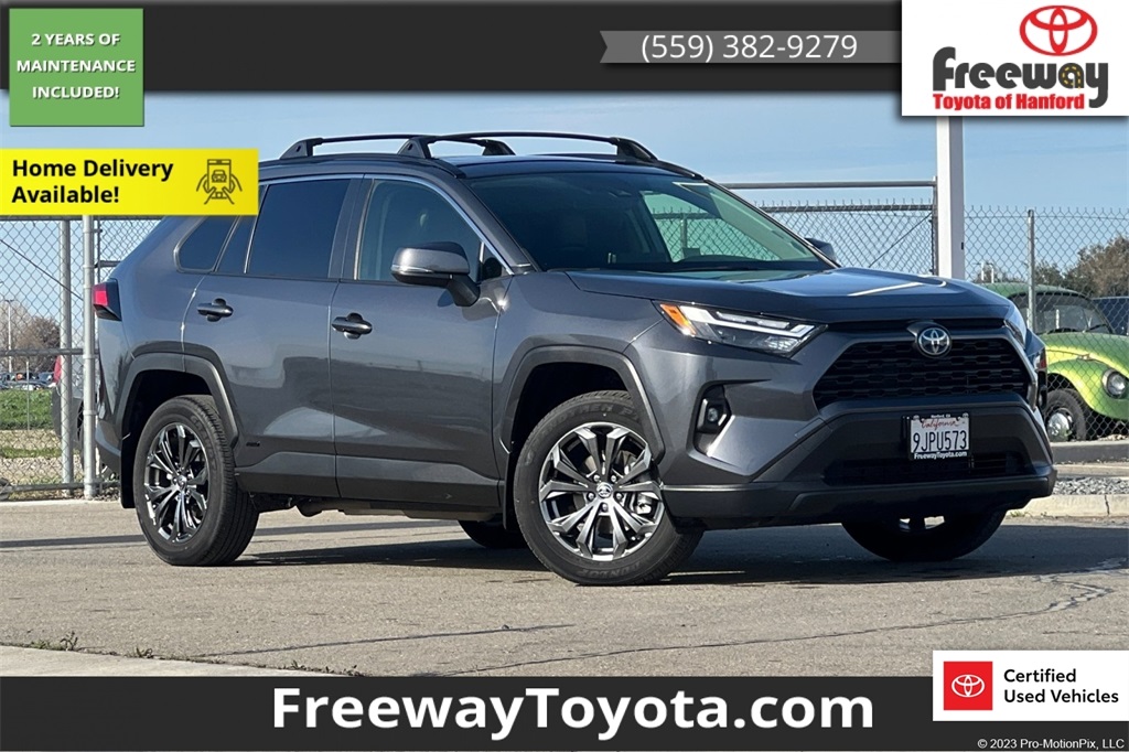 2024 Toyota RAV4 XLE Premium's photo