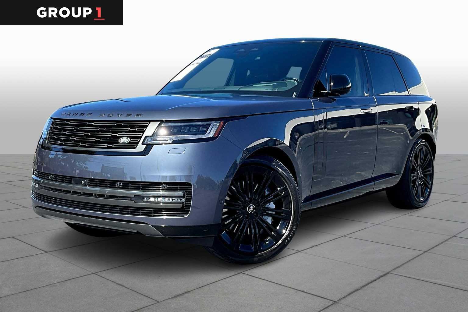 2024 Land Rover Range Rover SE's photo