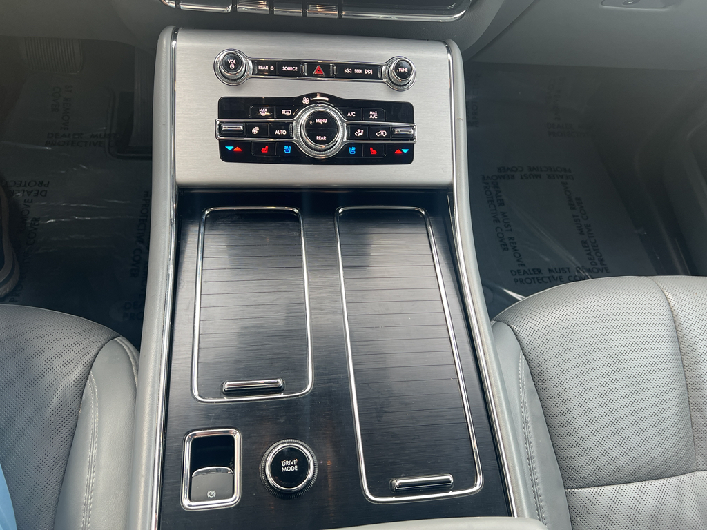 2020 Lincoln Aviator Reserve photo 21