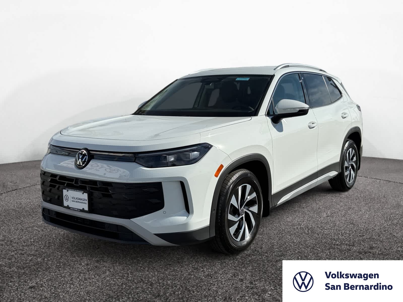 2026 Volkswagen Tiguan S's photo
