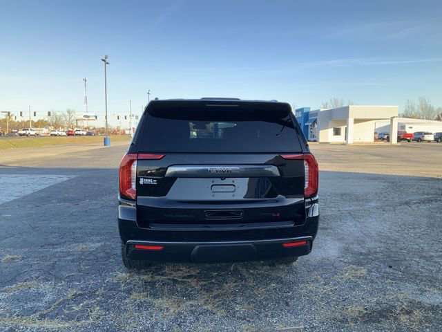 2023 Gmc Yukon XL AT4 photo 3