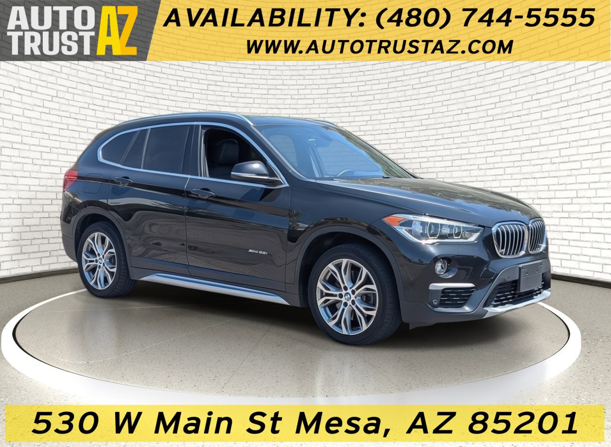 2017 BMW X1 28i's photo