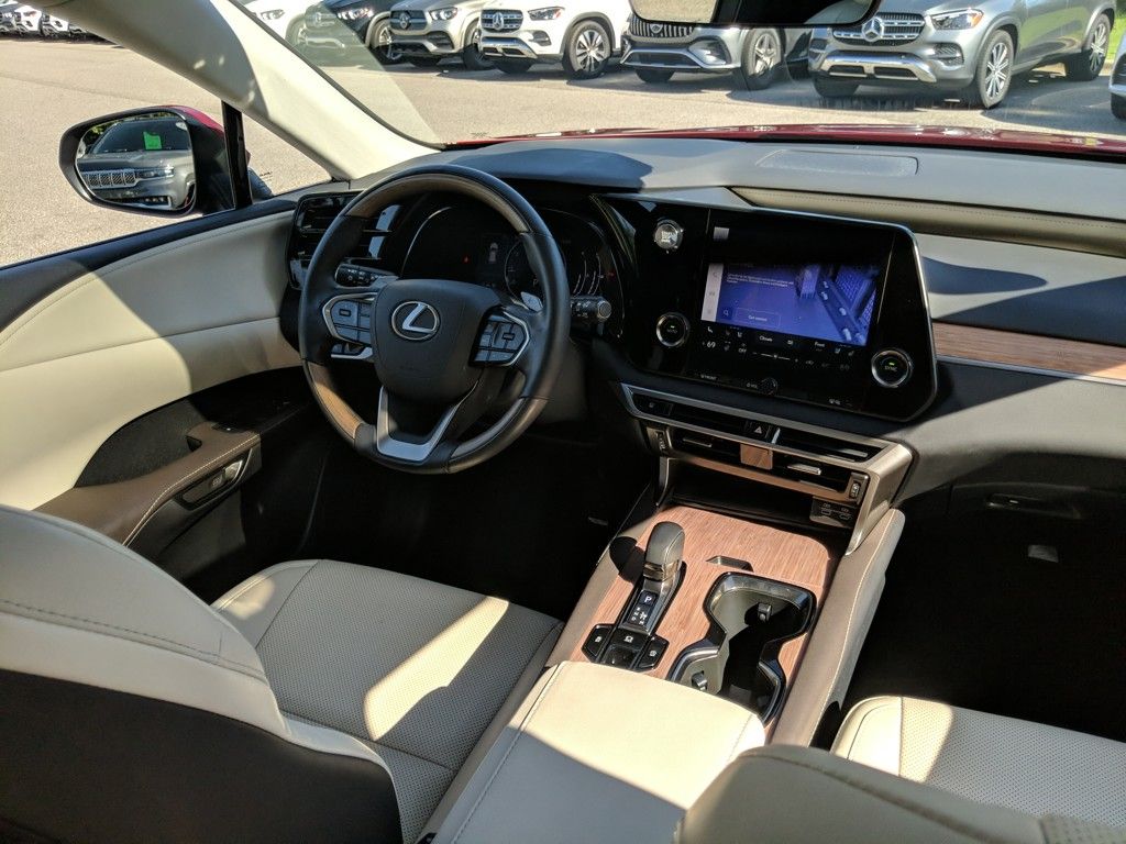 2023 Lexus RX photo 35