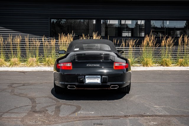 2005 Porsche 911 4S photo 29