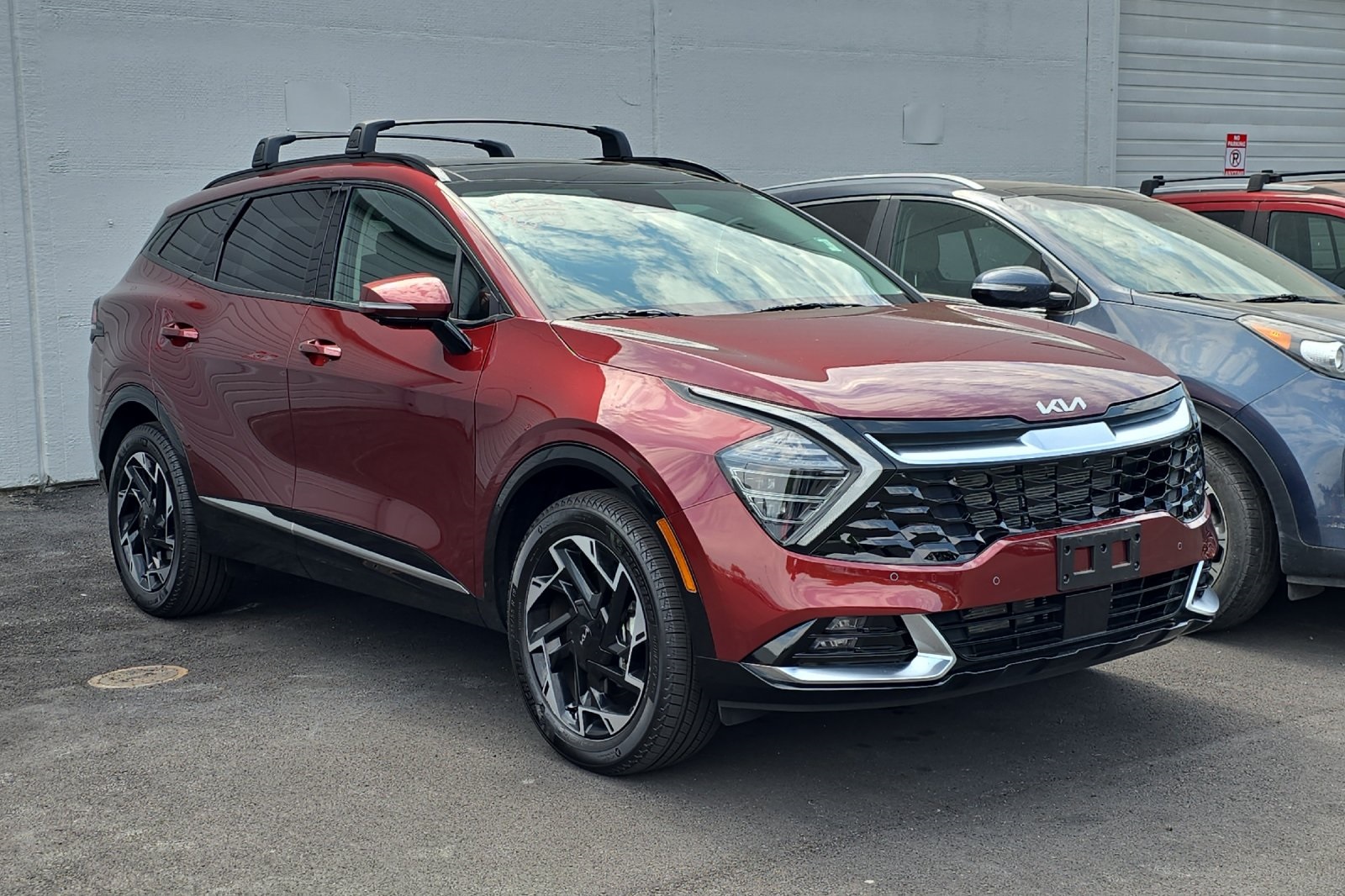 2024 Kia Sportage photo 2