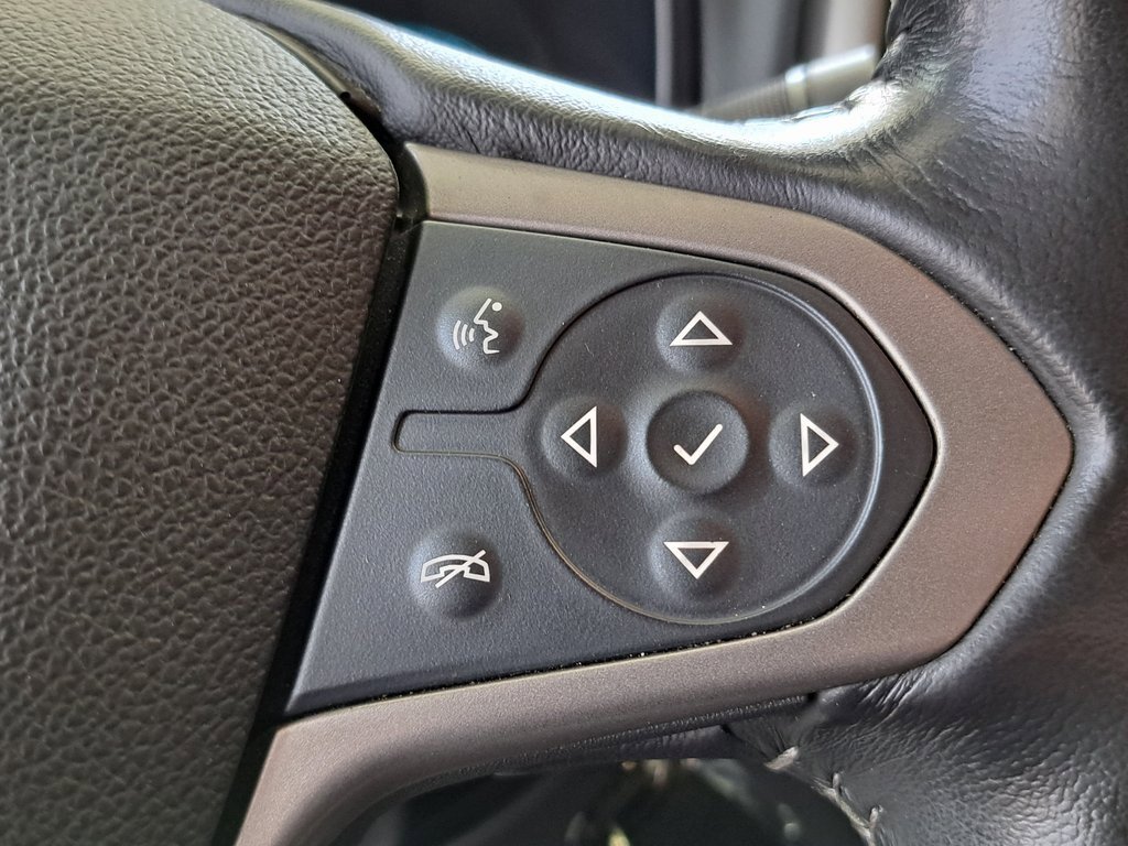 2016 Chevrolet Colorado Z71 photo 10