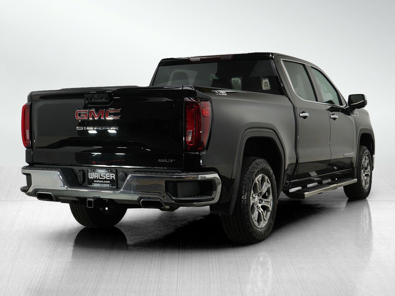 2023 Gmc Sierra 1500 SLT photo 4