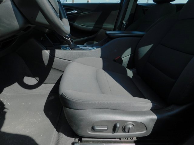 2023 Chevrolet Malibu 1LT photo 19