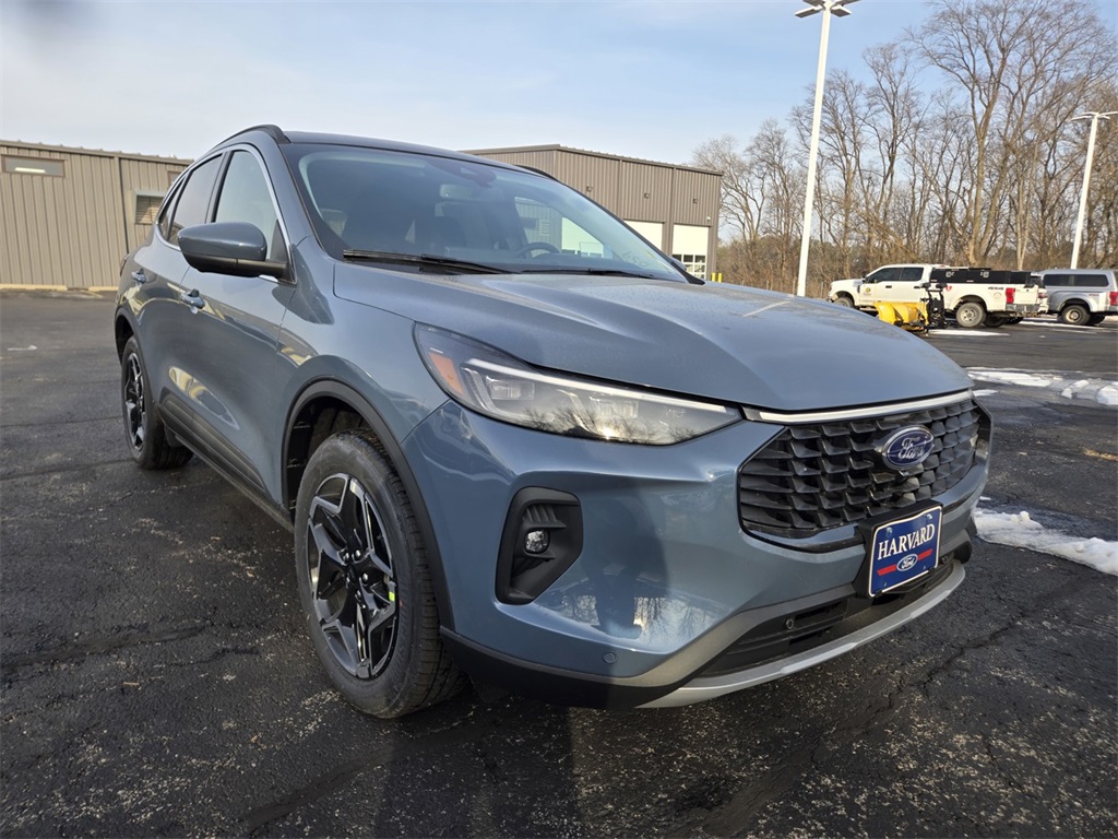 2026 Ford Escape Platinum's photo