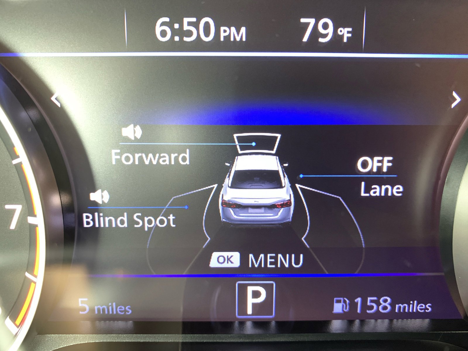 2025 Nissan Altima SV photo 28