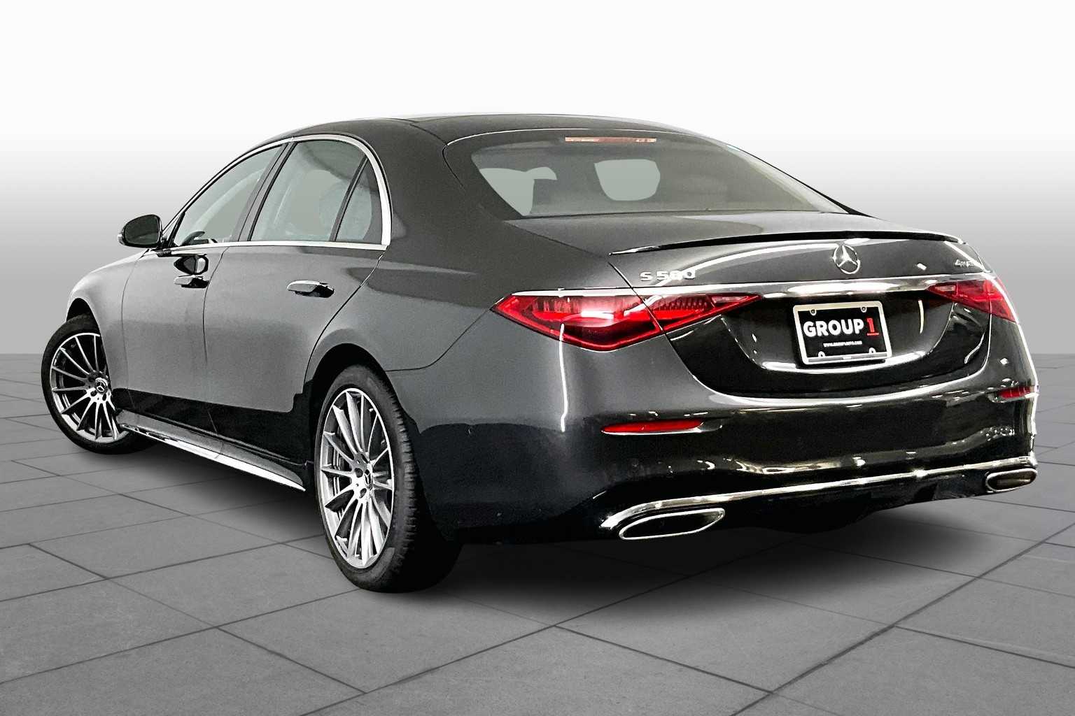 2026 Mercedes Benz S 580 4MATIC photo 4