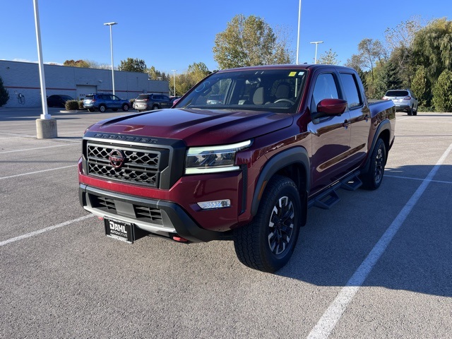 2023 Nissan Frontier PRO-4X photo 3