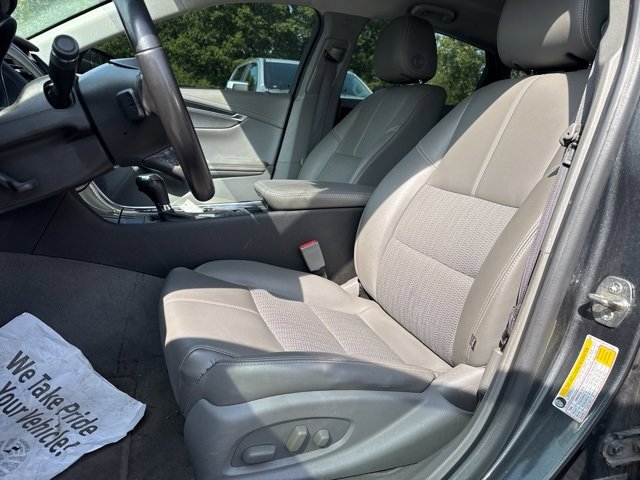 2019 Chevrolet Impala 1LT photo 14
