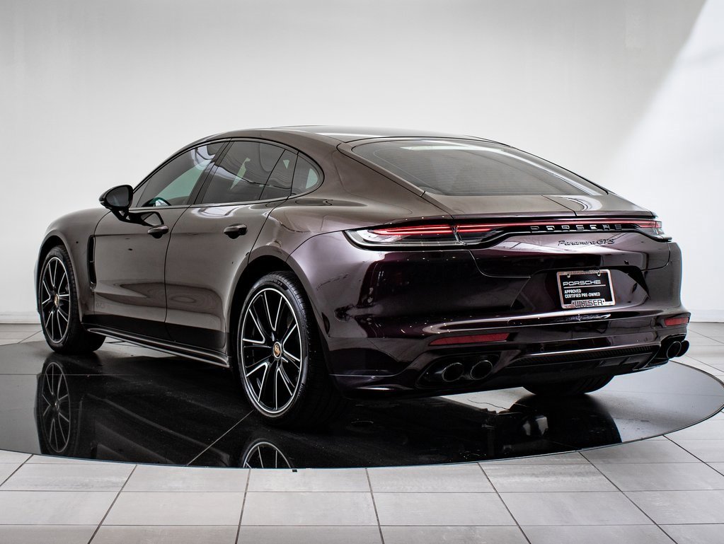 2023 Porsche Panamera GTS photo 3