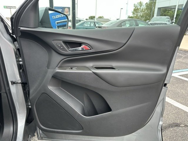 2023 Chevrolet Equinox LT photo 7