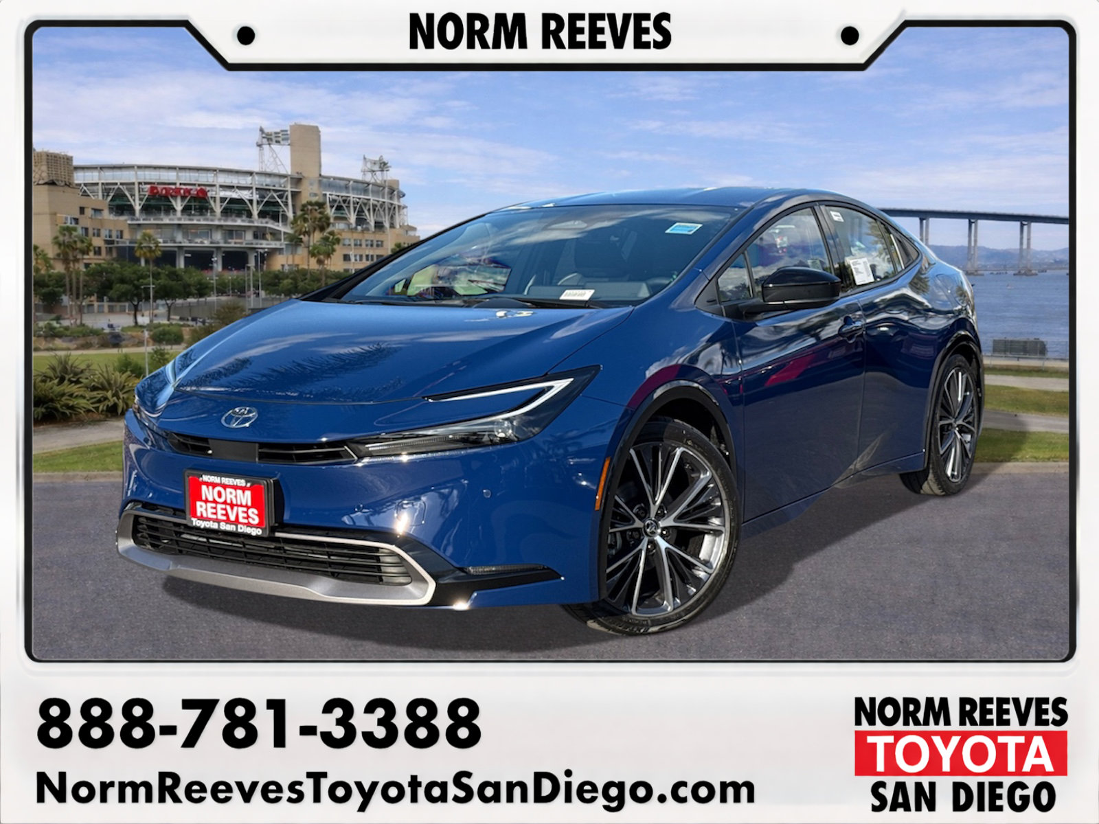 2026 Toyota Prius XLE's photo