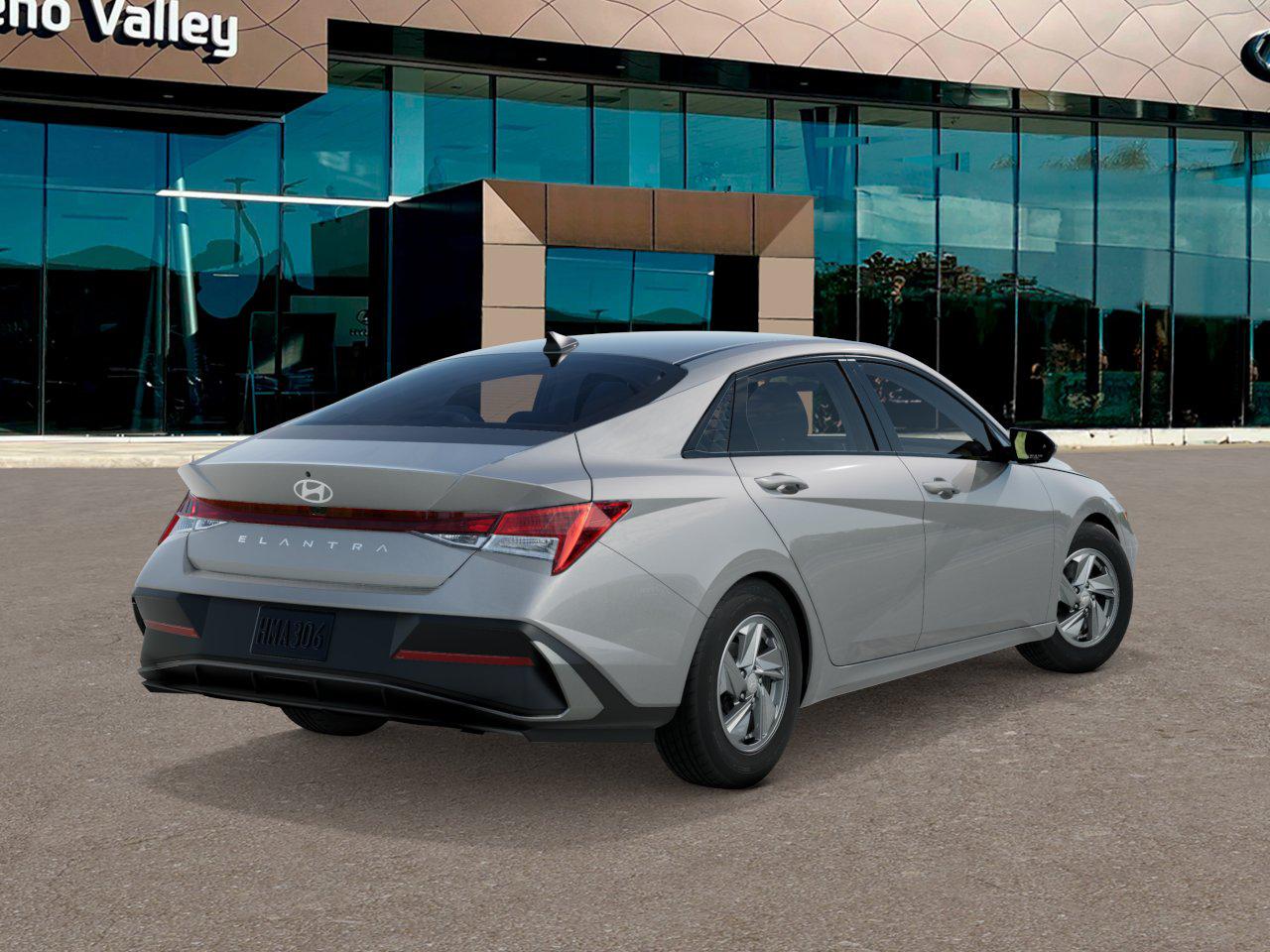 2025 Hyundai Elantra SE photo 4