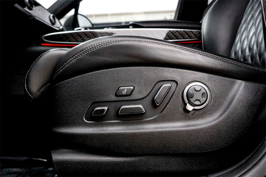 2024 Genesis GV70 3.5T Sport Prestige photo 12