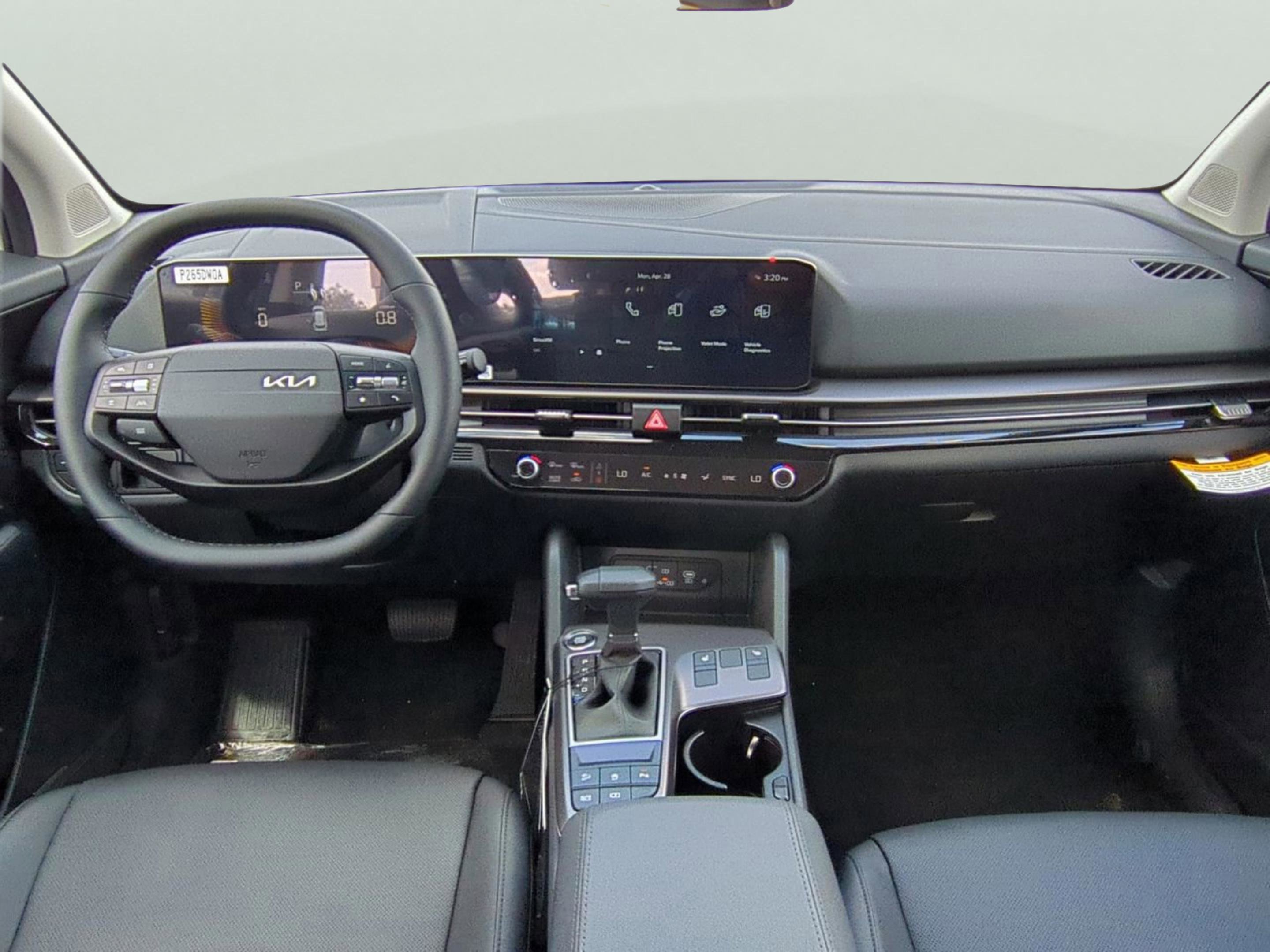 2026 Kia Sportage EX photo 13