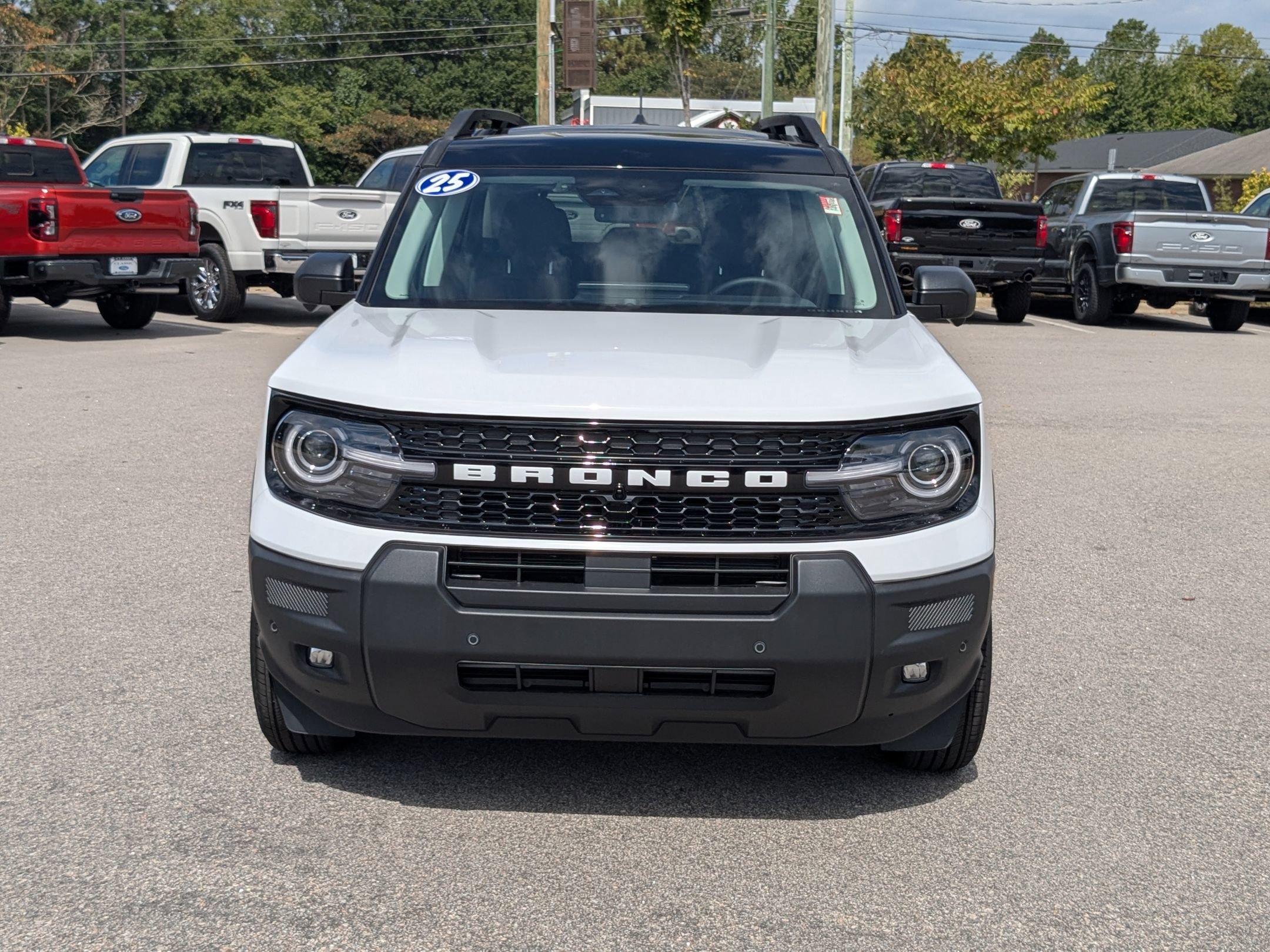 2025 Ford Bronco Sport Outer Banks photo 2
