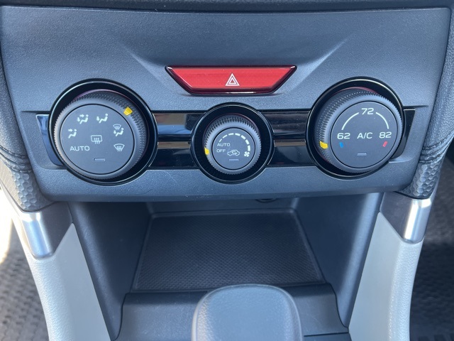 2022 Subaru Forester Base photo 25