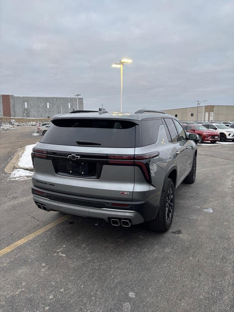 2025 CHEVROLET TRAVERSE - Image 4