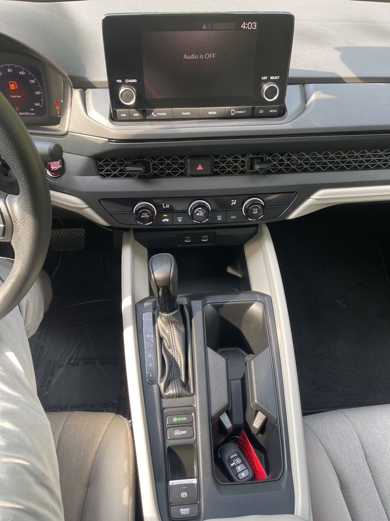 2024 Honda Accord LX photo 22