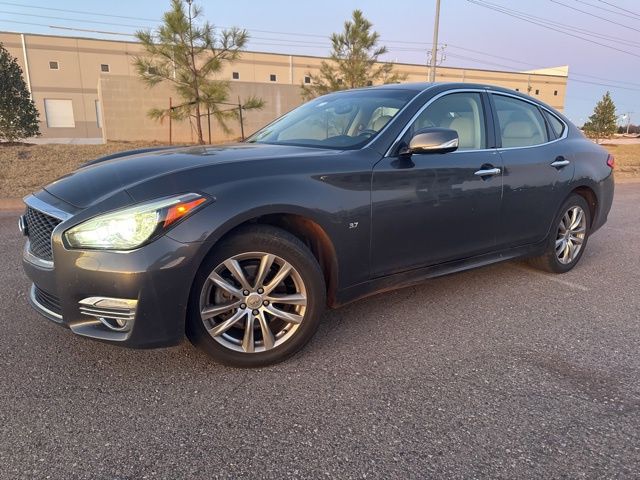 2015 INFINITI Q70 3.7's photo
