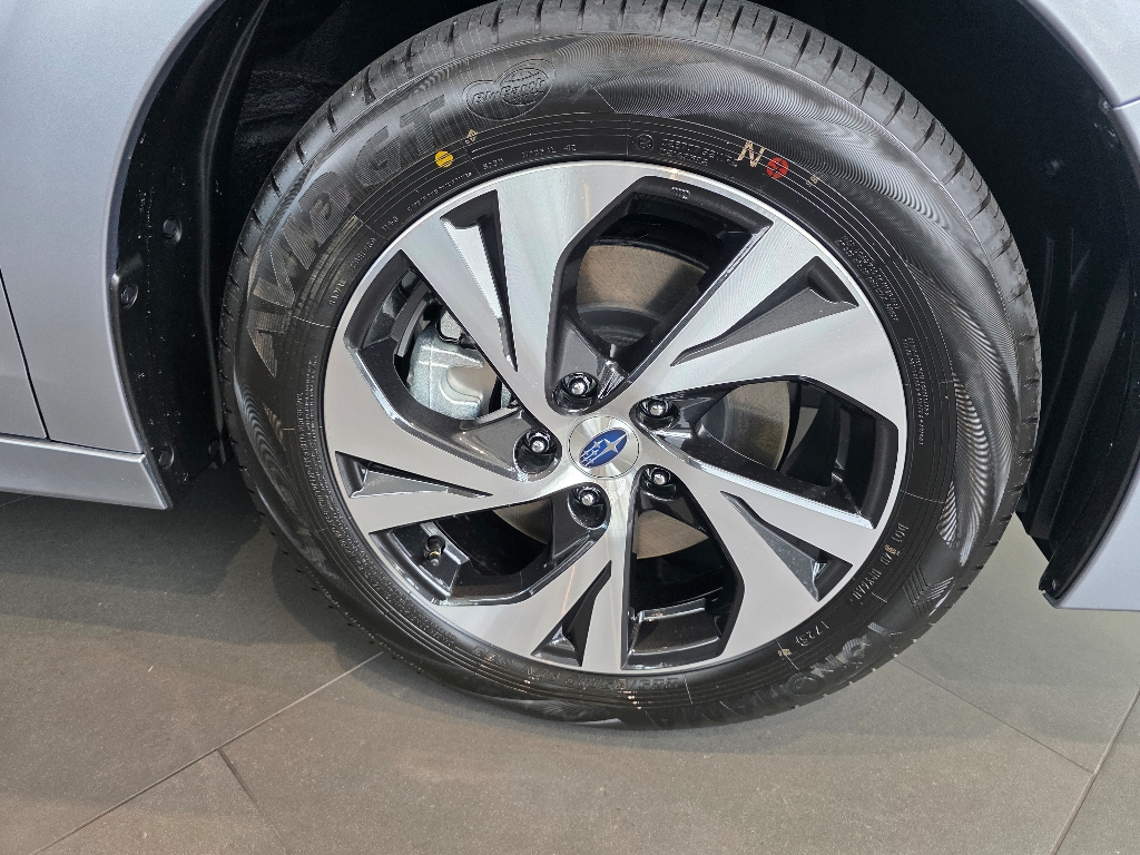 2025 Subaru Legacy Premium photo 2