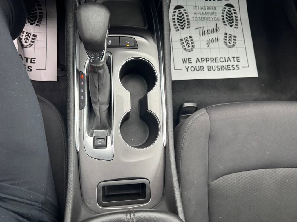2023 Chevrolet Malibu 1LT photo 19