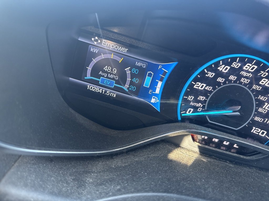 2017 Ford C-Max Hybrid Titanium photo 45