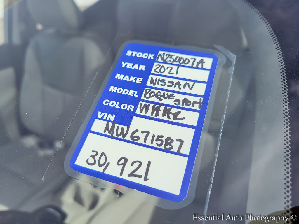2021 NISSAN ROGUE SPORT - Image 23