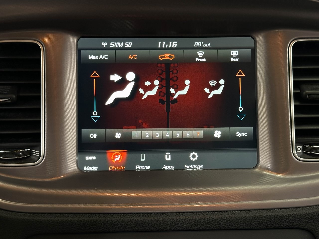 2023 Dodge Charger SXT photo 5