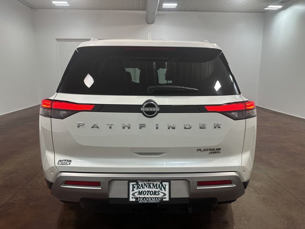 2024 Nissan Pathfinder Platinum photo 42