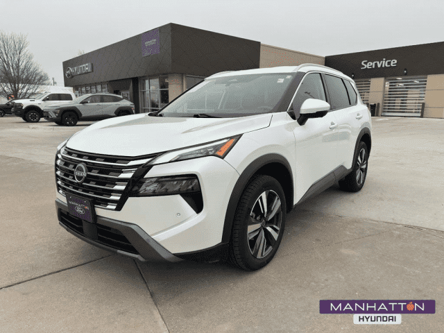 2024 Nissan Rogue SL's photo