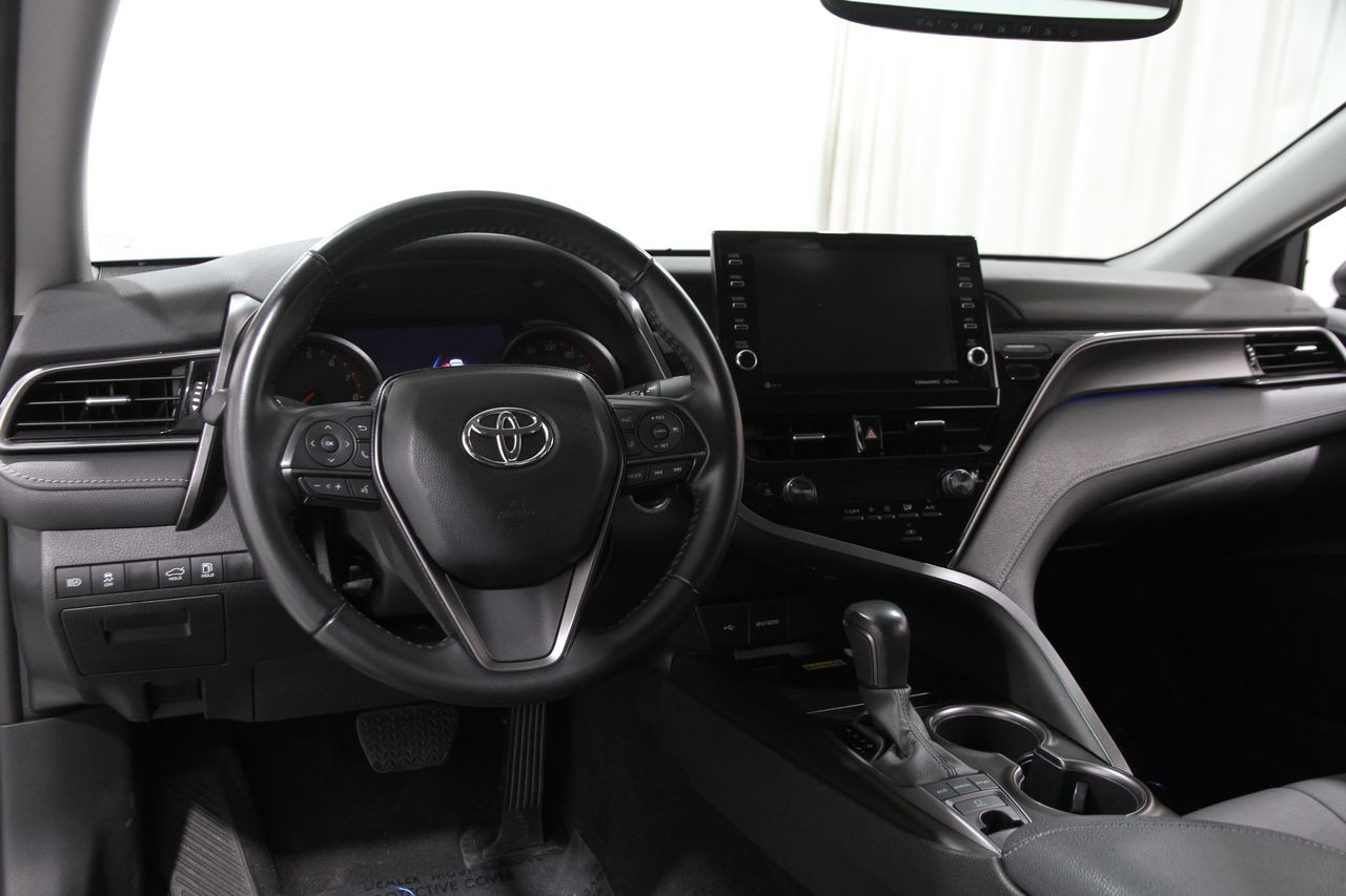 2023 Toyota Camry XSE photo 6