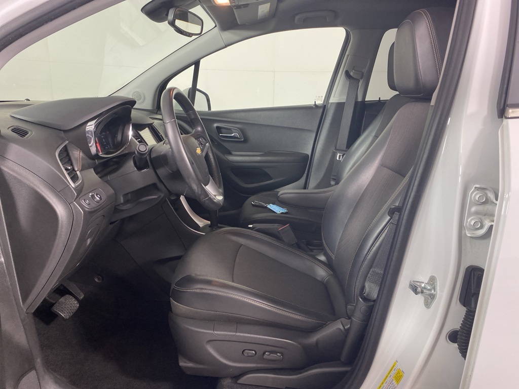2019 Chevrolet Trax LT photo 12