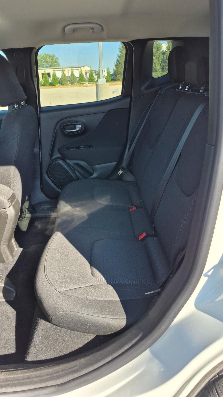 2021 Jeep Renegade Sport photo 10