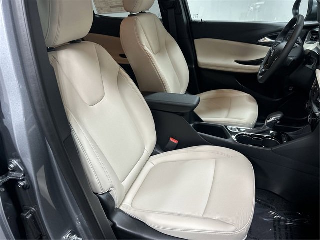 2025 Buick Encore GX Sport Touring photo 15