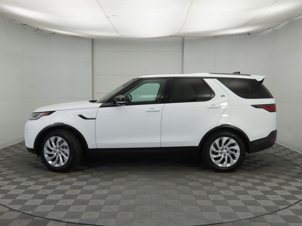 2024 Land Rover Discovery P300 S photo 7