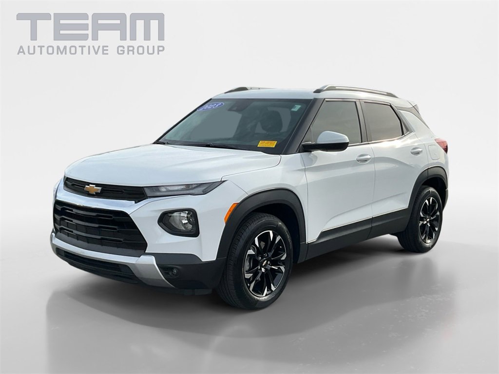 2023 Chevrolet Trailblazer LT photo 3