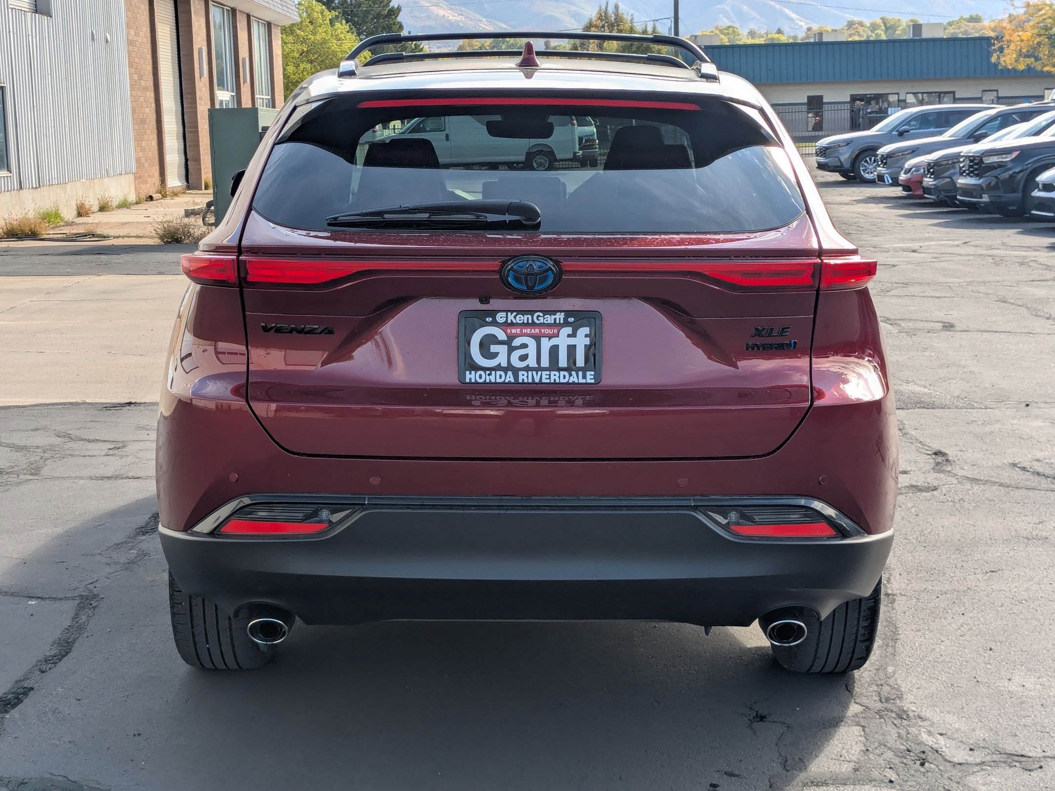 2021 Toyota Venza XLE photo 4