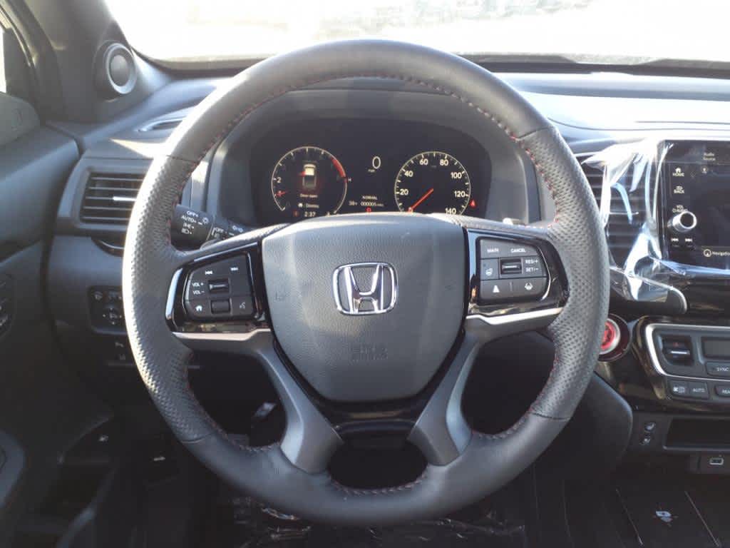 2026 Honda Ridgeline Black Edition photo 7