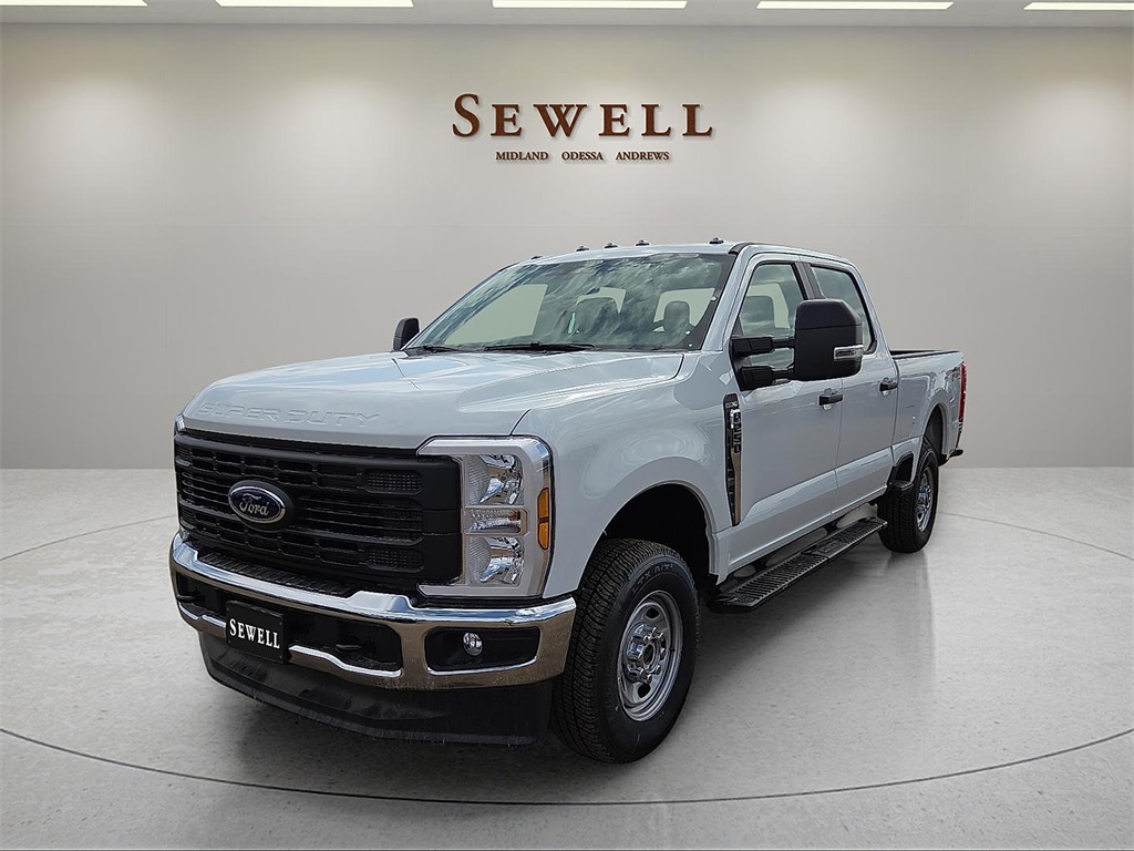 2025 Ford F-250 Super Duty XL's photo