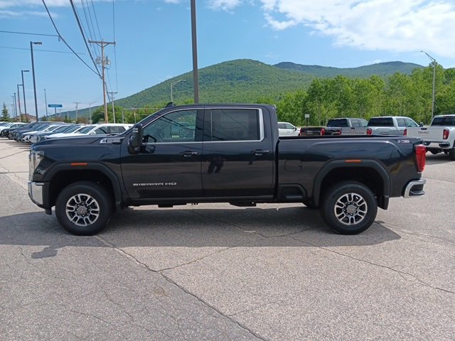 2025 Gmc Sierra 2500 HD SLE photo 4