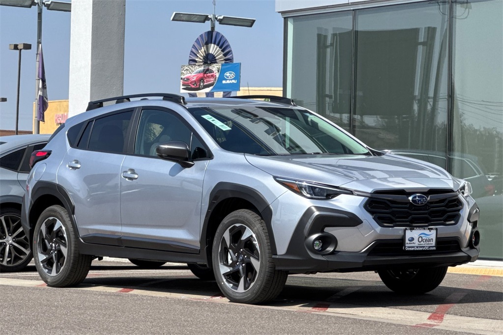2025 Subaru Crosstrek Limited photo 2