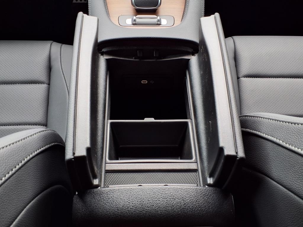 2025 Mercedes Benz GLS 450 4MATIC photo 20