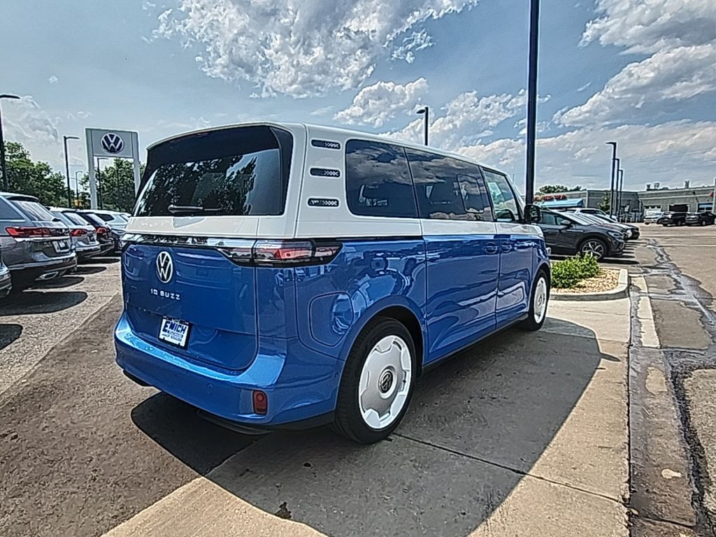 2025 Volkswagen ID. Buzz photo 5