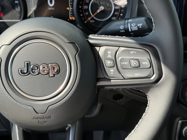 2025 Jeep Gladiator Sport photo 15